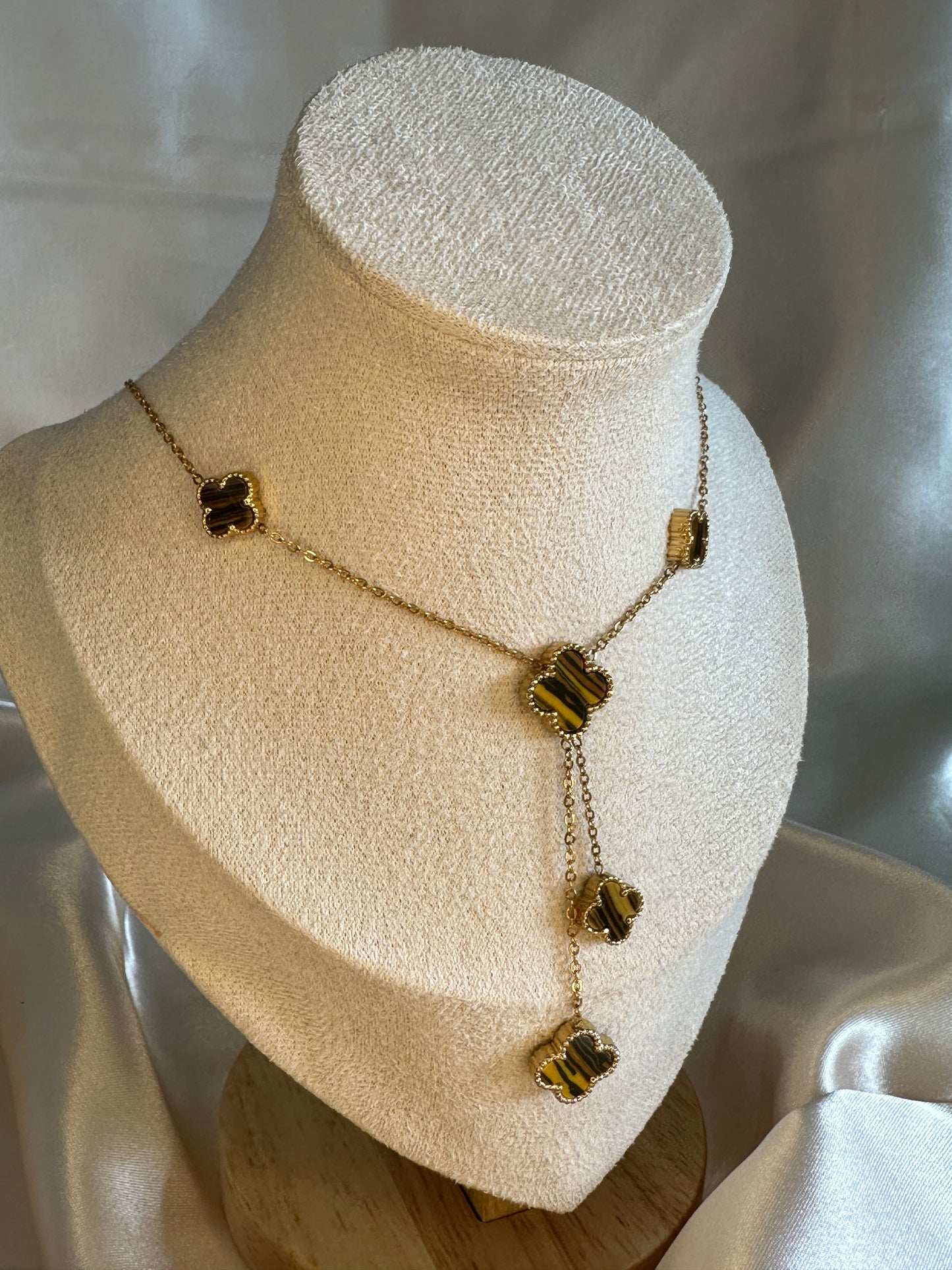 Four Leaf Clover Necklace Brown