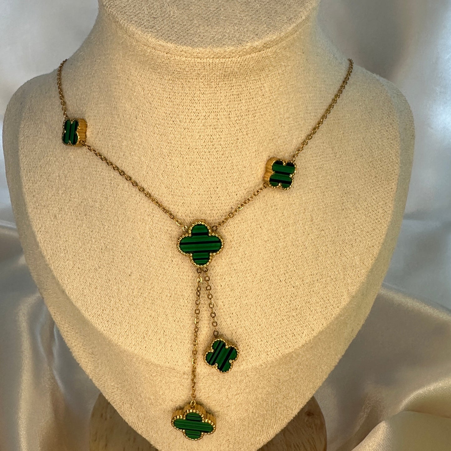 Four Leaf Clover Necklace Emerald