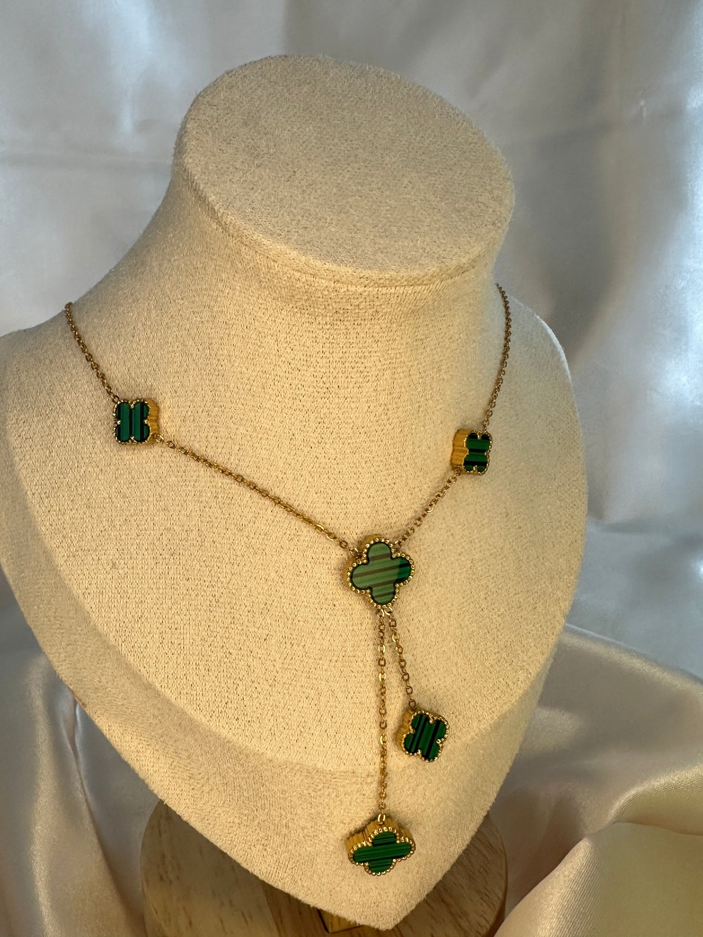 Four Leaf Clover Necklace Emerald