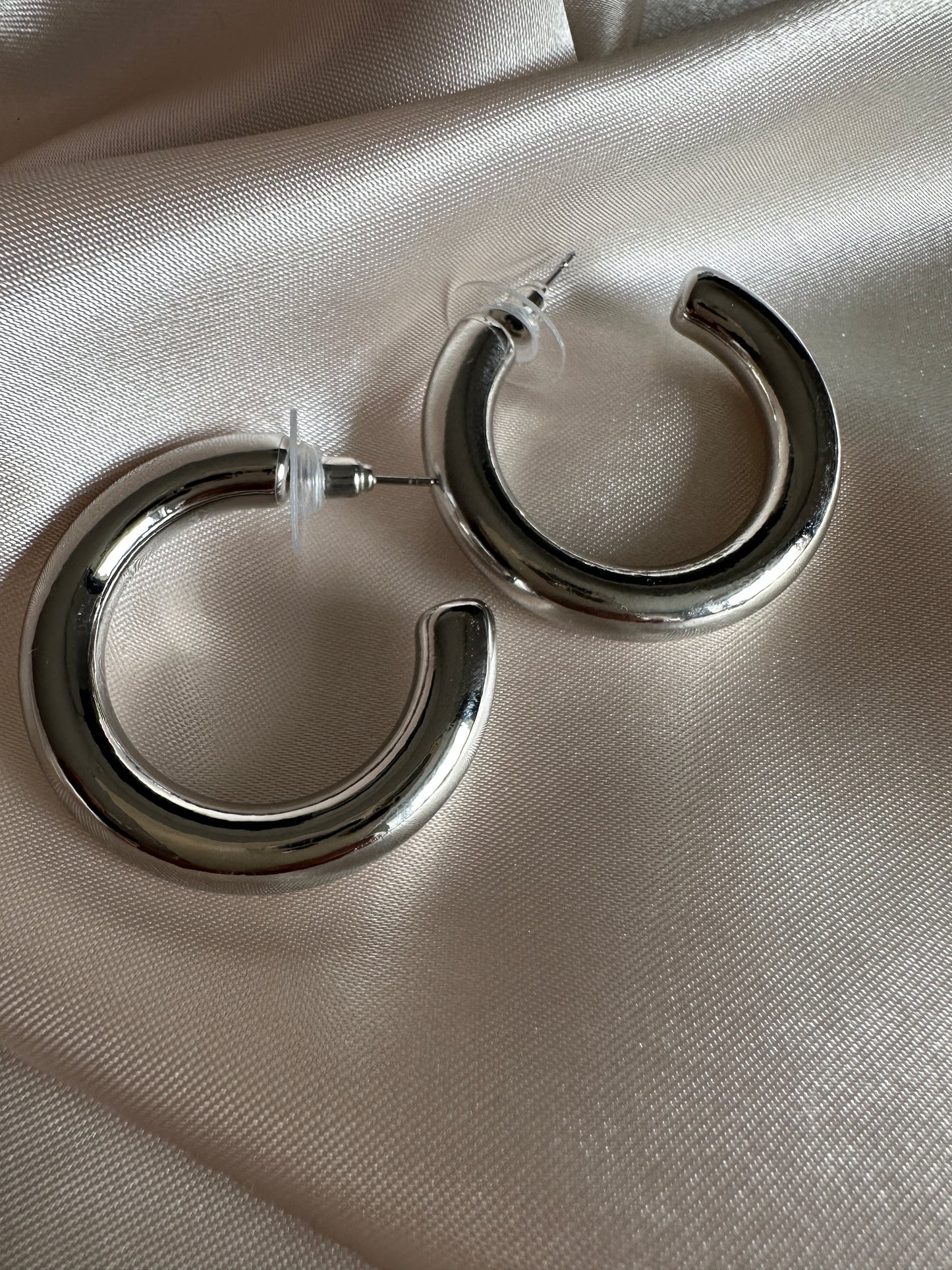 Adele thick Hoop Earrings