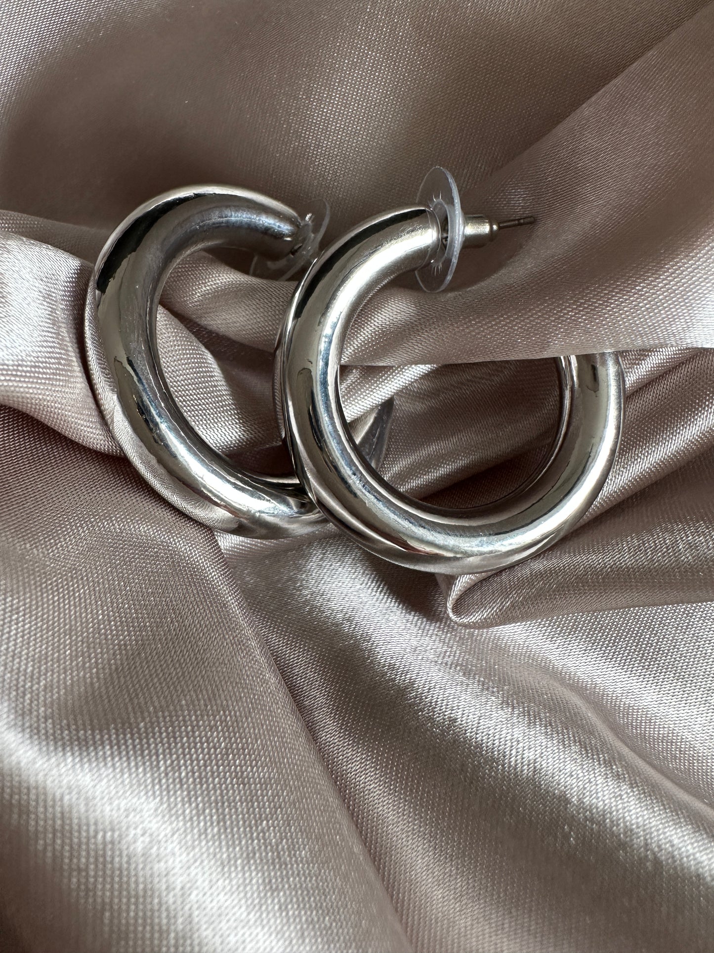 Adele thick Hoop Earrings