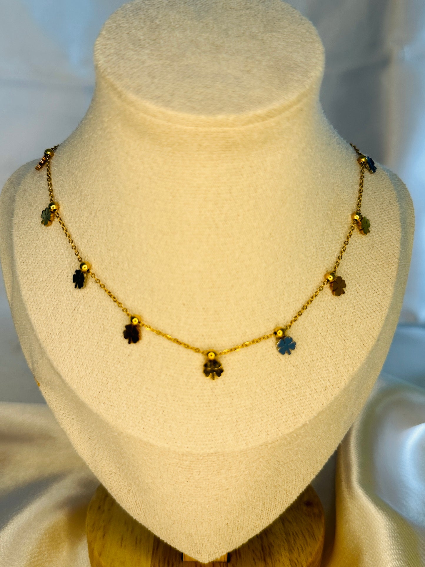 Gold-Silver-Copper Mini Clovers Pendant