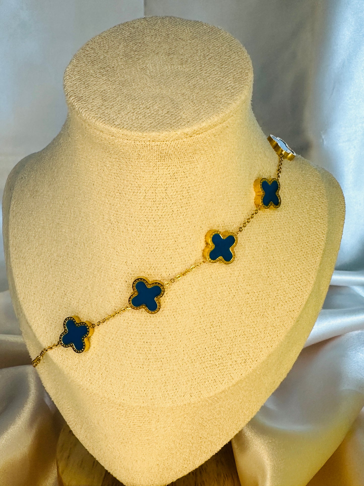 Four Leaf Clover Bracelet Blue