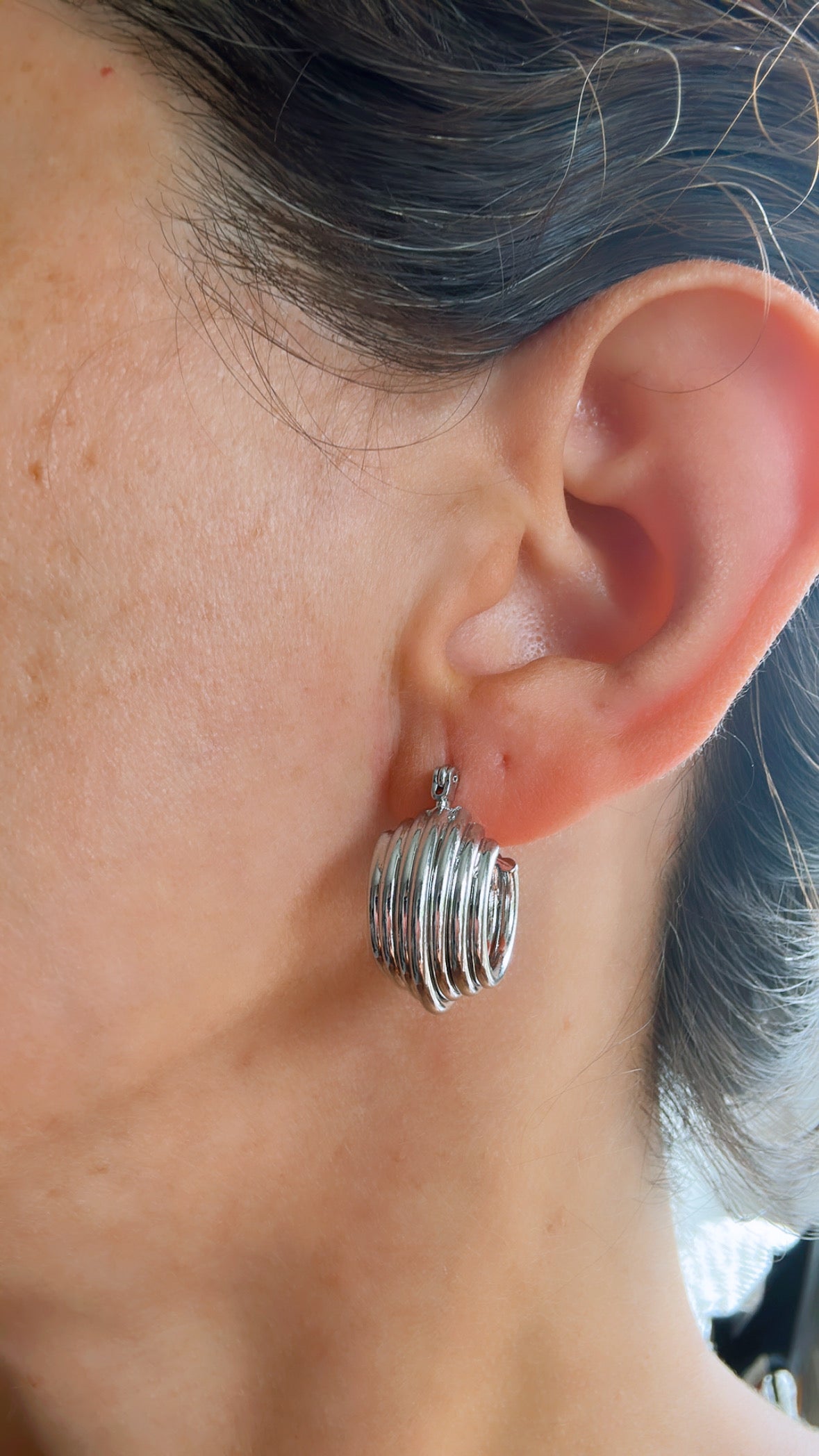Caroline Thick Hoops
