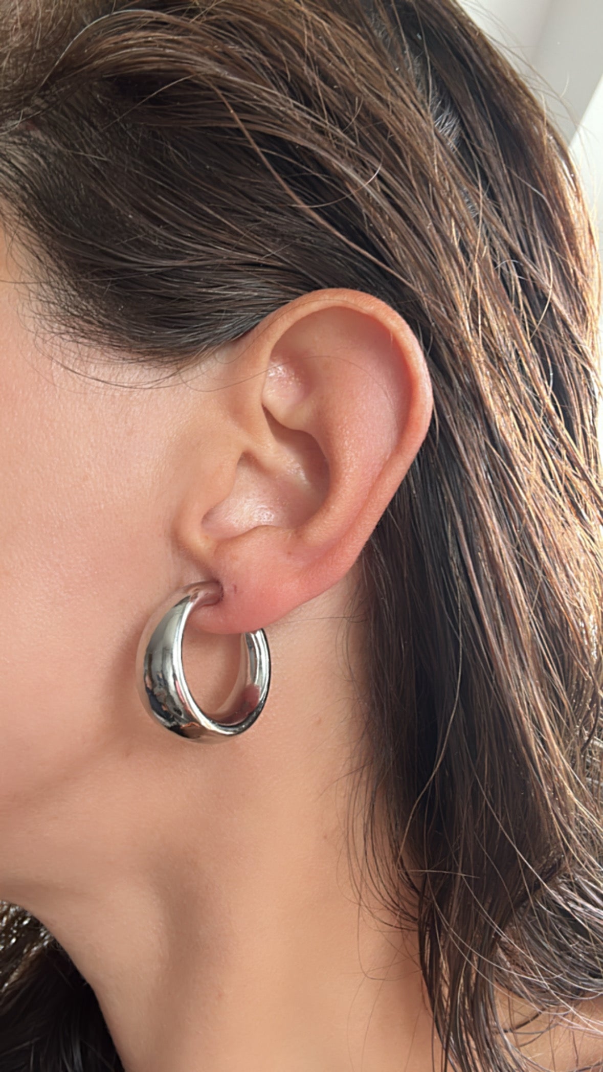Lilou thick Hoop Earrings