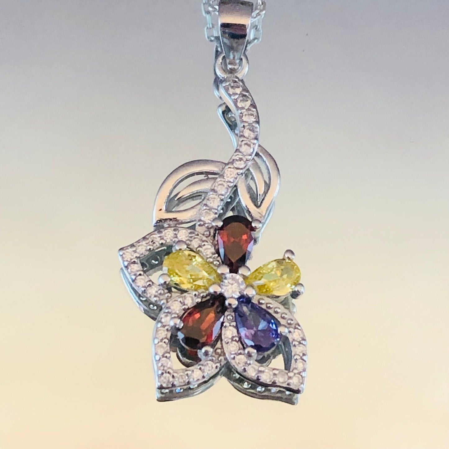 Citrine-Garnet & Sapphire Stone Flower Necklace