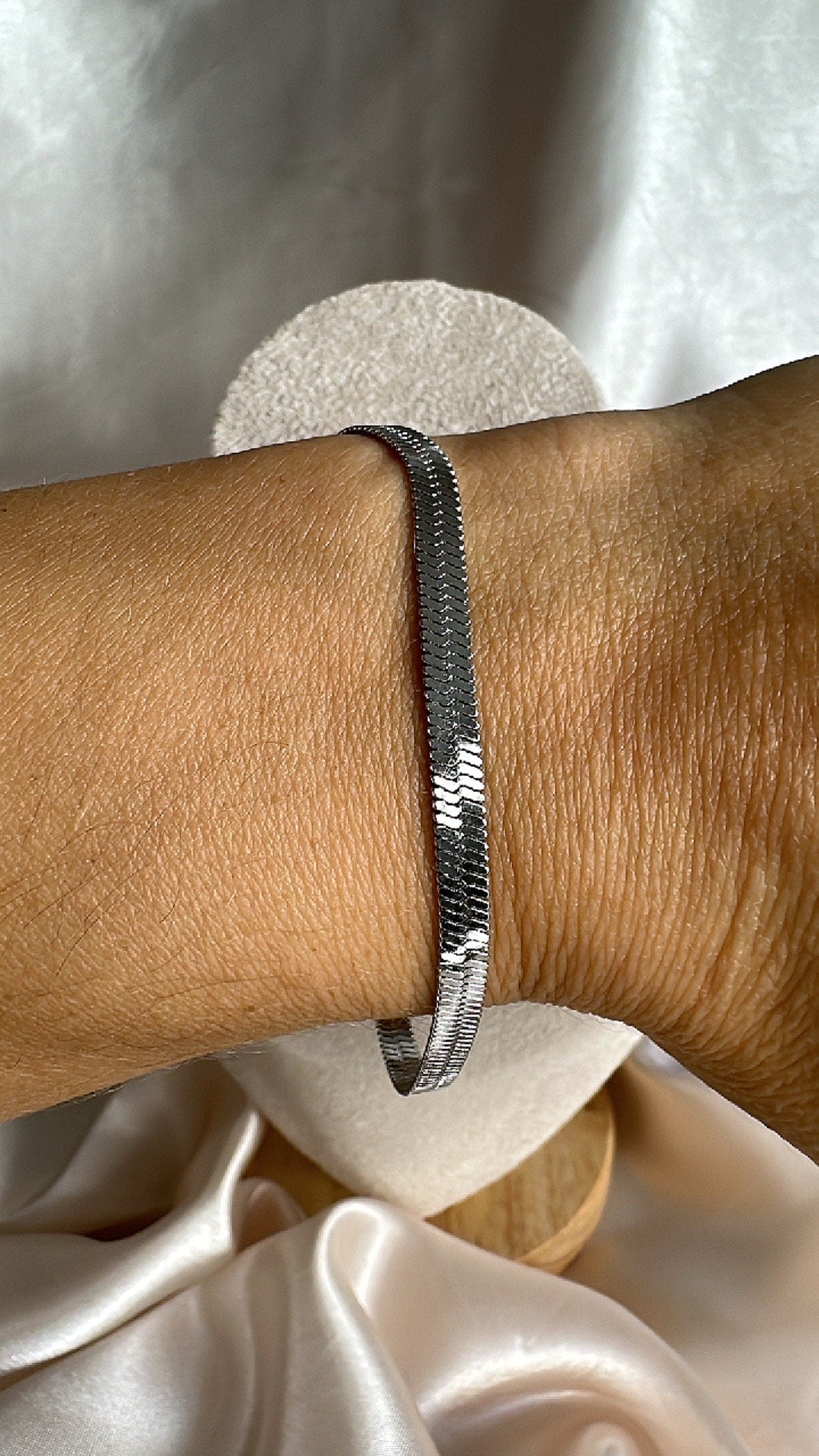 Herringbone Stainless Steel Chain Bracelet: Silver, Anti-Tarnish