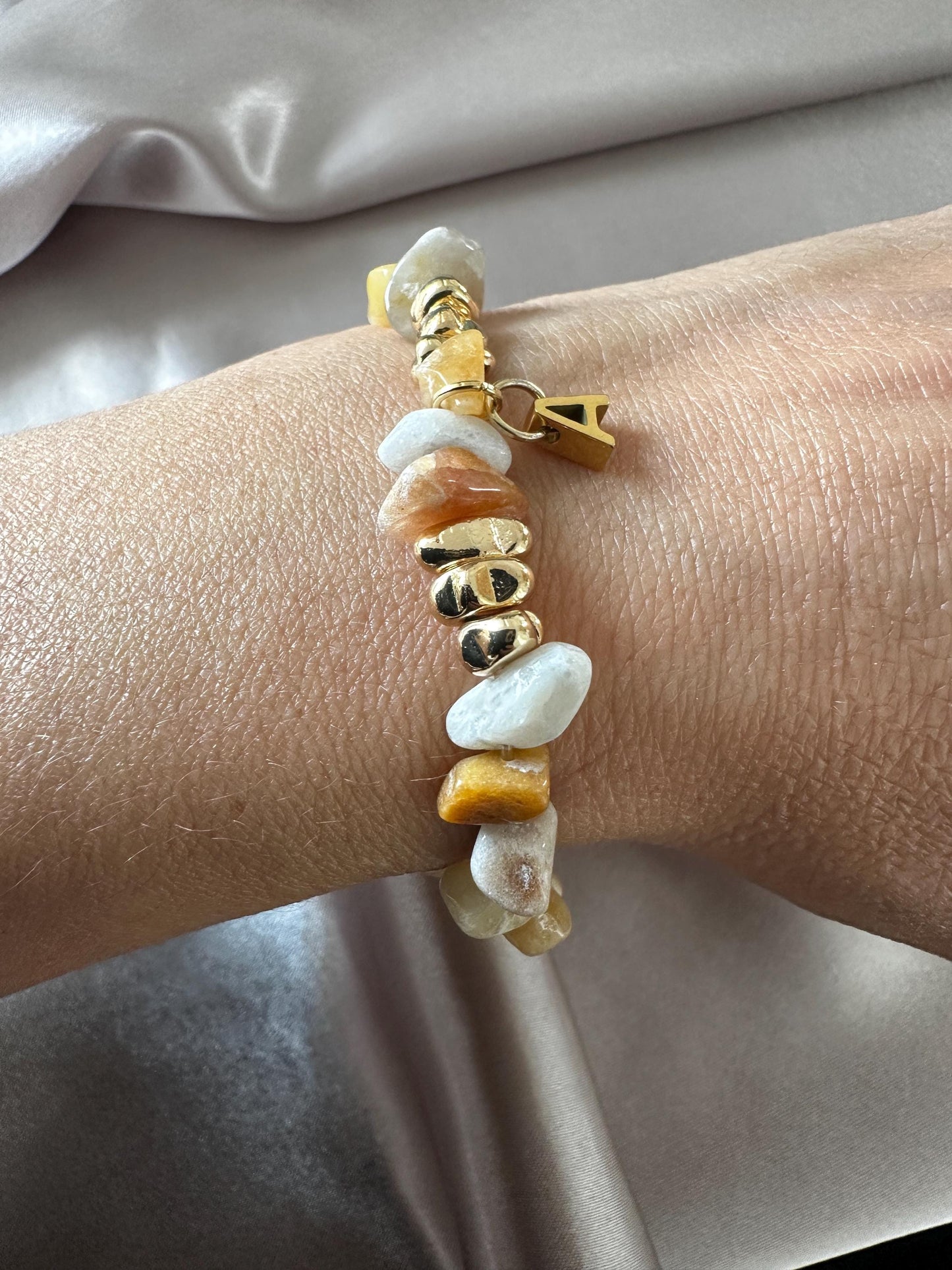 Natural Free Form Hematite and Yellow Aventurine Bracelet – Delicate Handmade Jewelry for Women