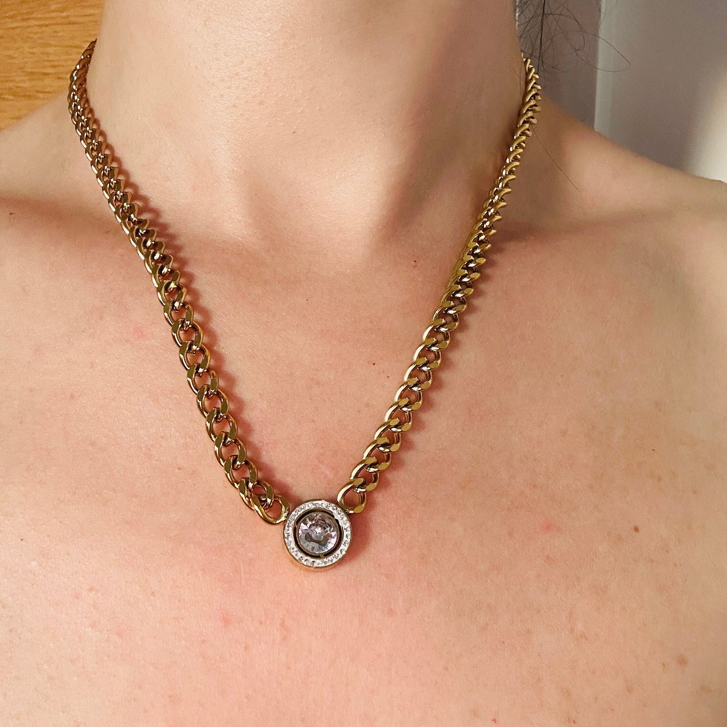 Gold Solitaire Necklace: Hypoallergenic Steel Chain