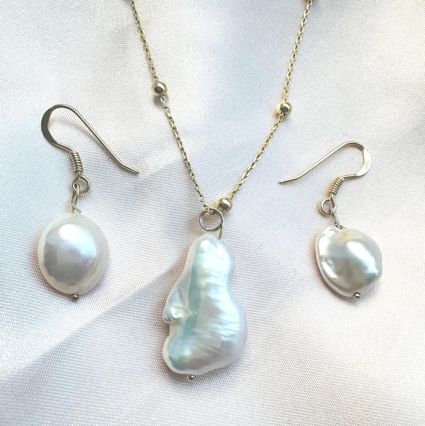 Gold Vermeil Baroque Keshi Pearl Necklace - Handmade Sterling Silver Jewelry