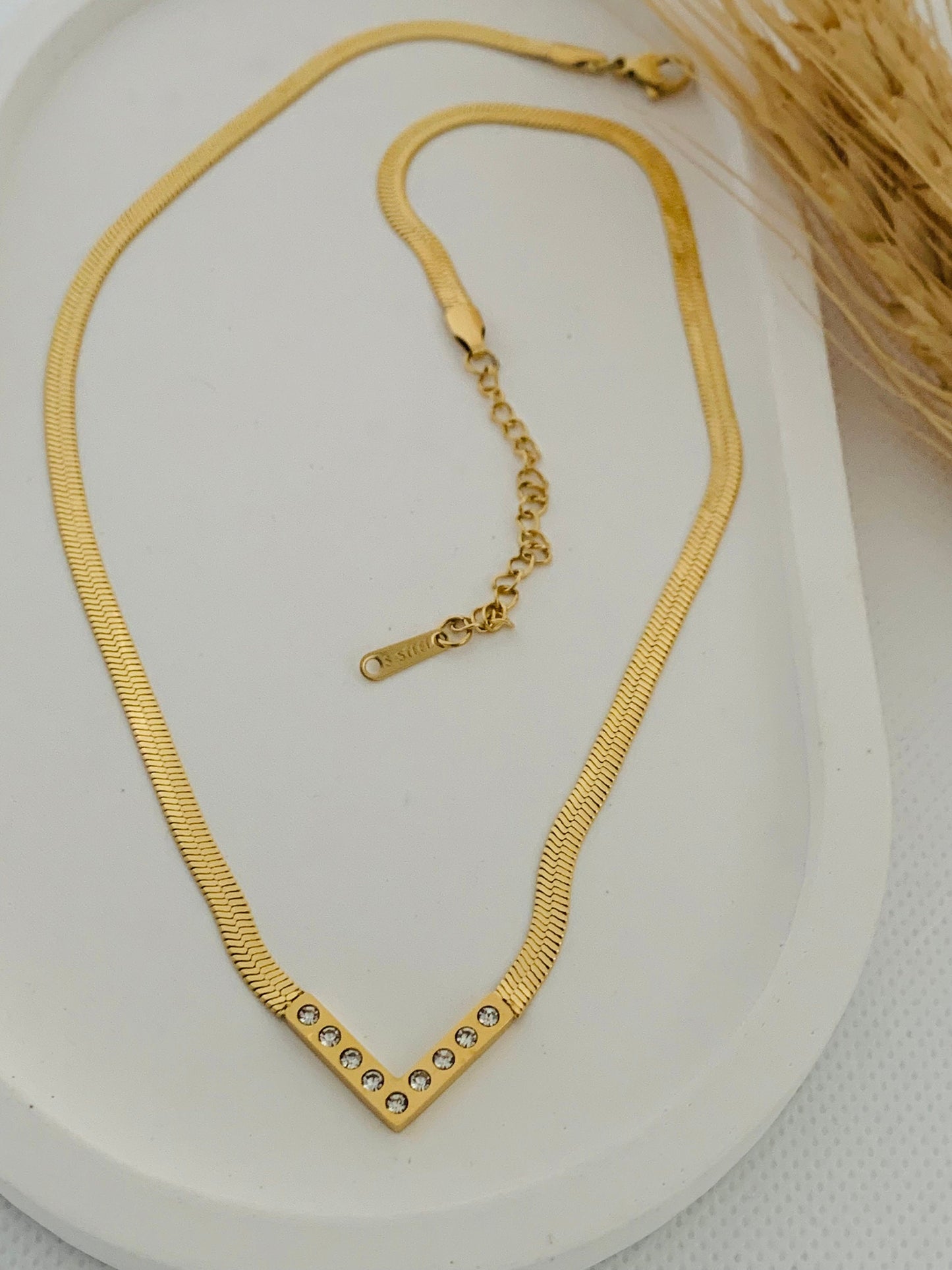 Herringbone Gold Necklace,Dainty V Pendant, Snake Chain