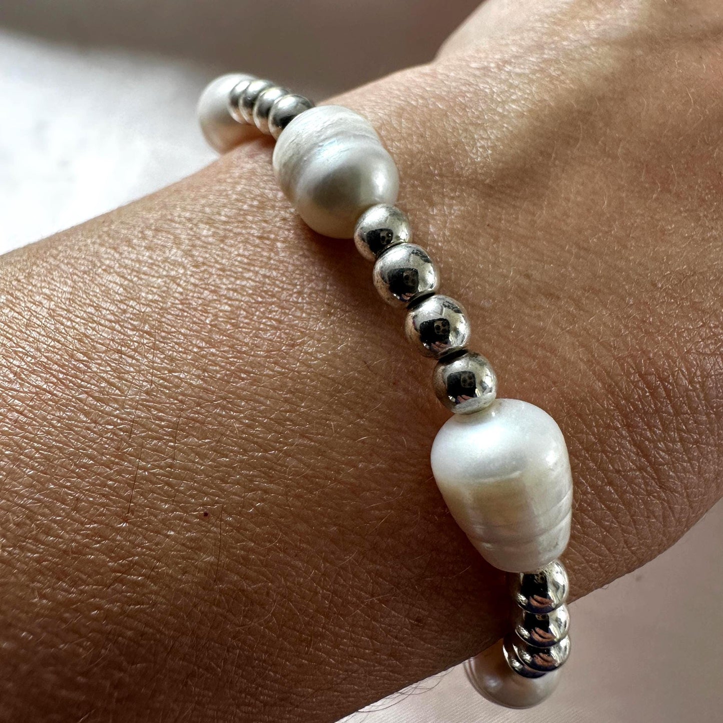 Natural Hematite and Pearl Bracelet – Delicate Handmade Jewelry for Women