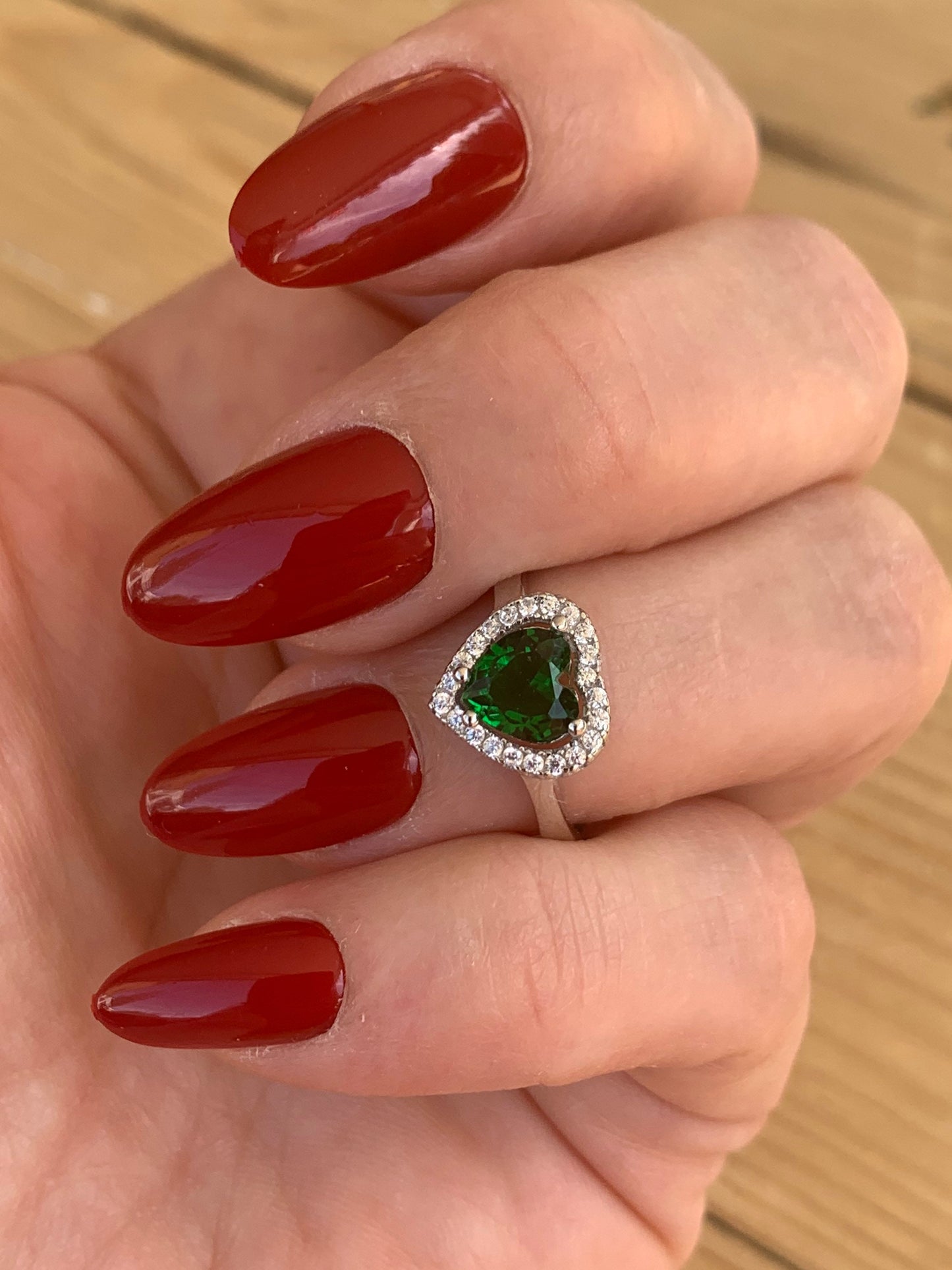 Vintage Heart Emerald Ring – Sterling Silver Diamond Engagement