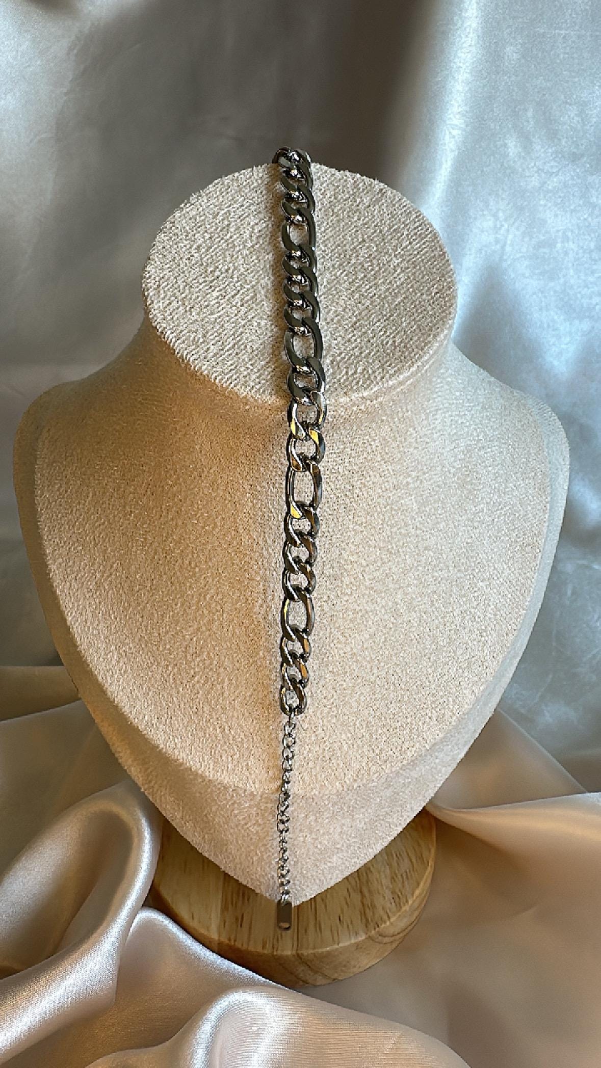 Figaro Silver Chain Bracelet: Stainless Steel, Anti-Tarnish