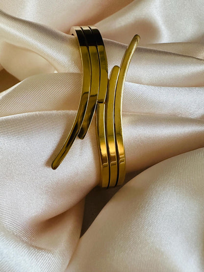 Gold Bangle: Modern Stainless Steel Bracelet