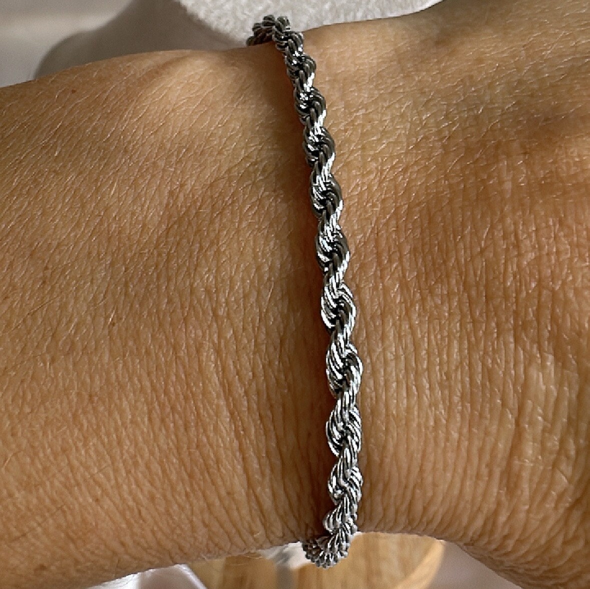 Herringbone Stainless Steel Chain Bracelet: Silver, Anti-Tarnish