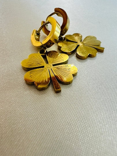 Gold Clover Earrings: 18K Plated Stainless Steel, Lucky Charm