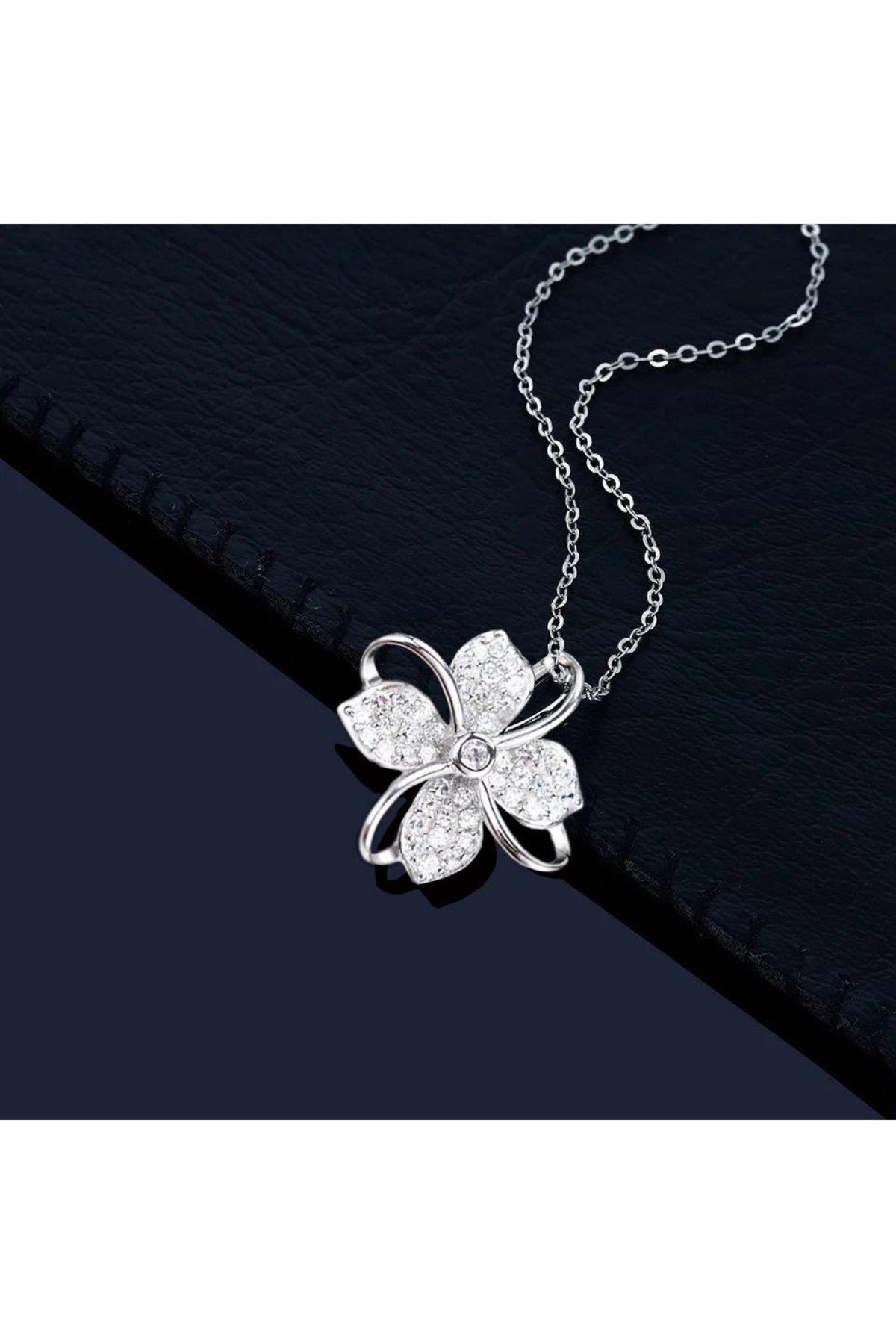 Zircon Clover Necklace – Sterling Silver Lucky Pendant Jewelry Gift