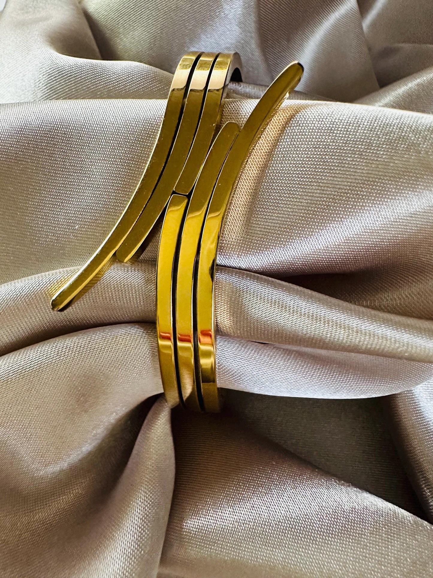 Gold Bangle: Modern Stainless Steel Bracelet