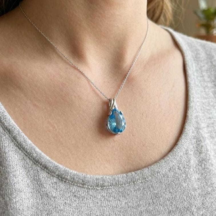 Dainty Aquamarine Necklace - March Birthstone Pendant-Gift For Her