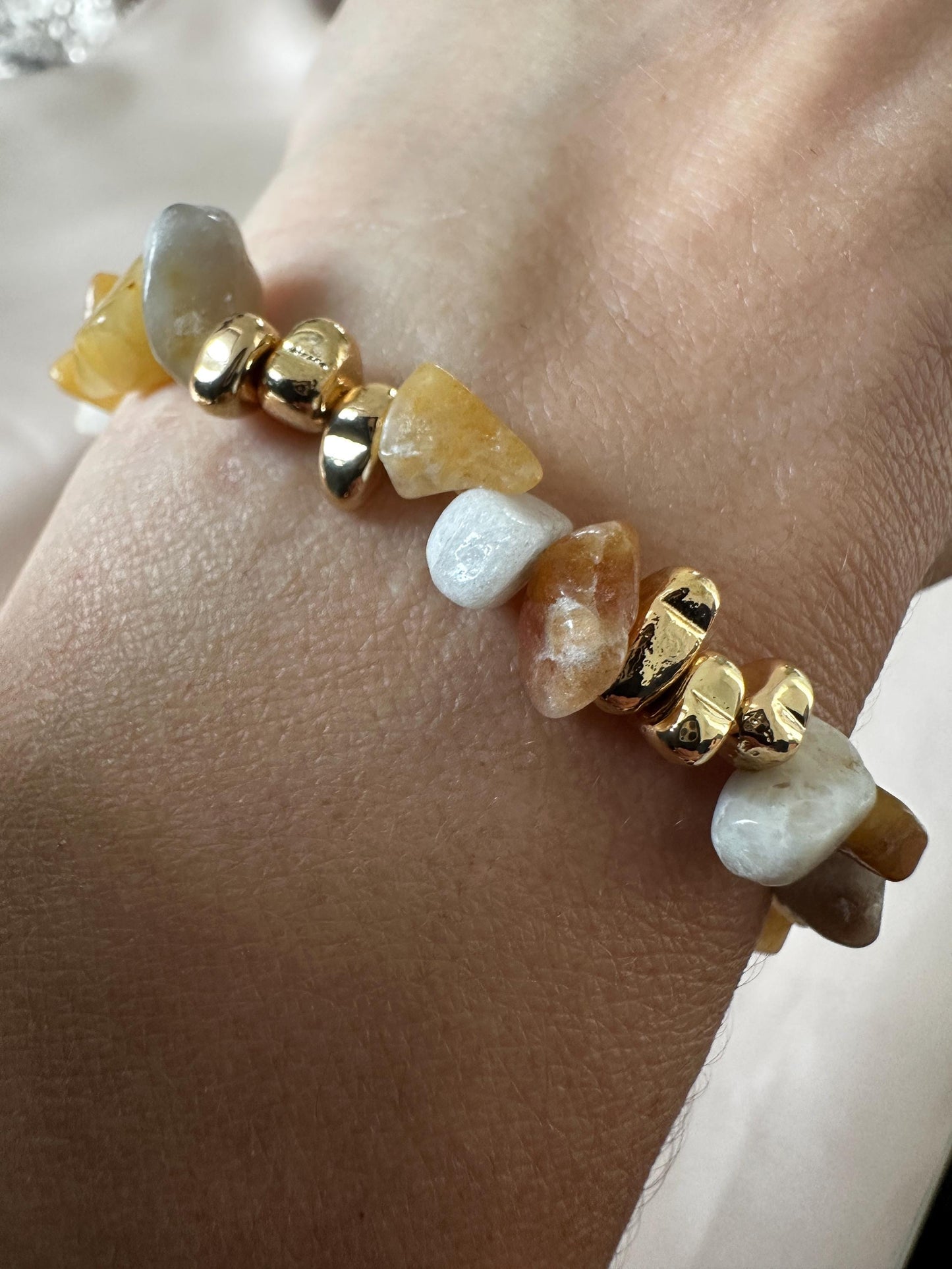Natural Free Form Hematite and Yellow Aventurine Bracelet – Delicate Handmade Jewelry for Women