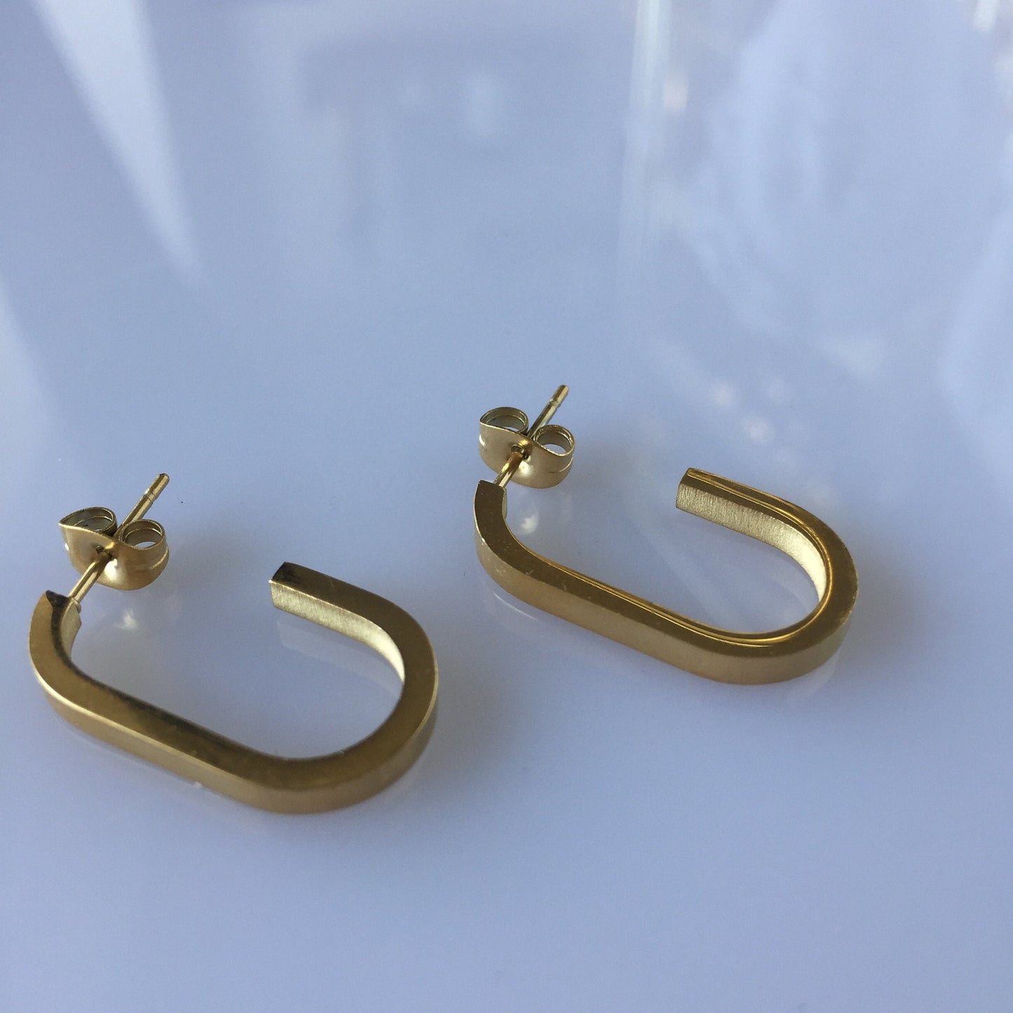 Gold Oval Hoop Earrings: Stainless Steel, Tarnish-Free