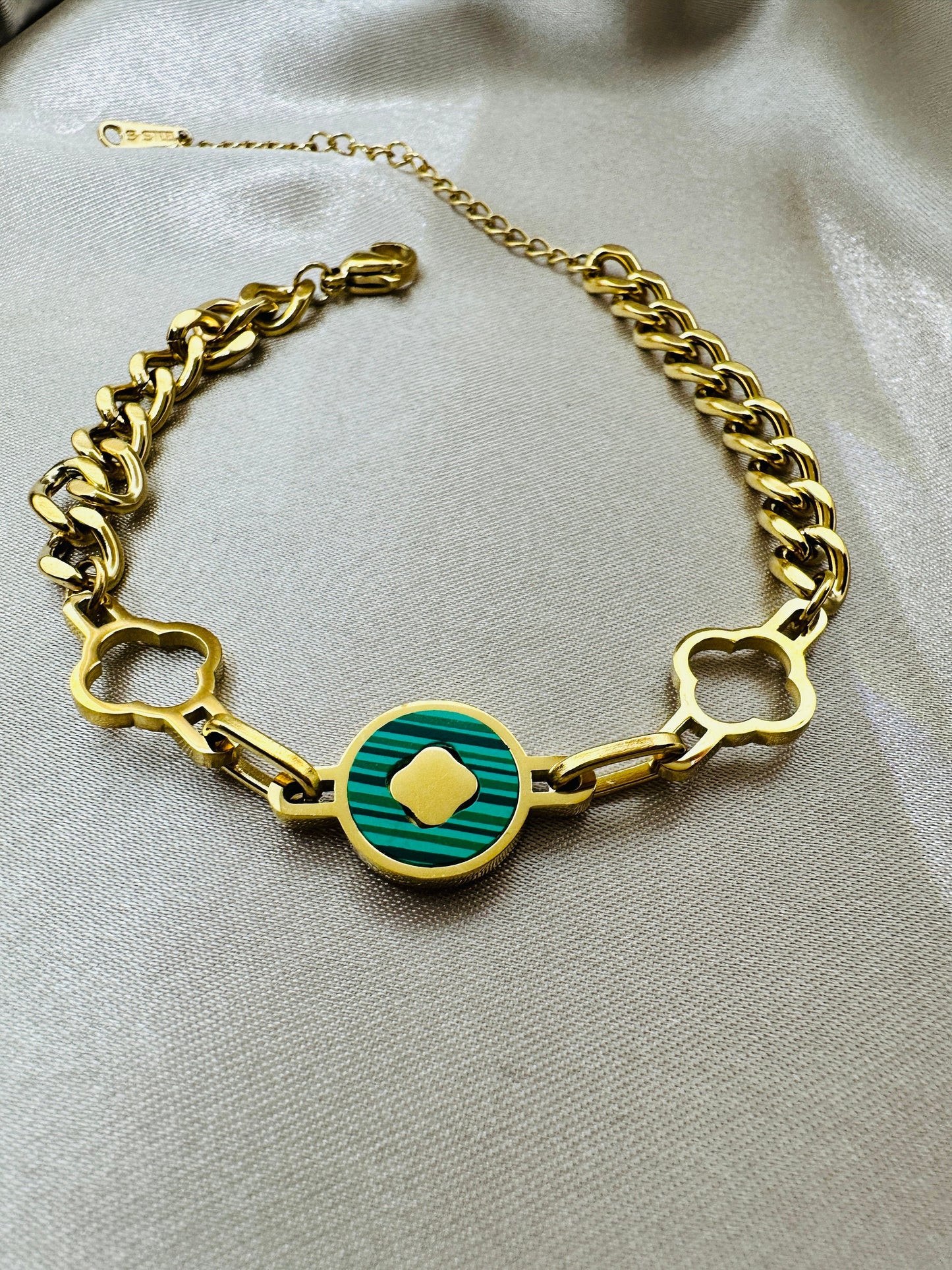 Gold Pearl Clover Charm Bracelet