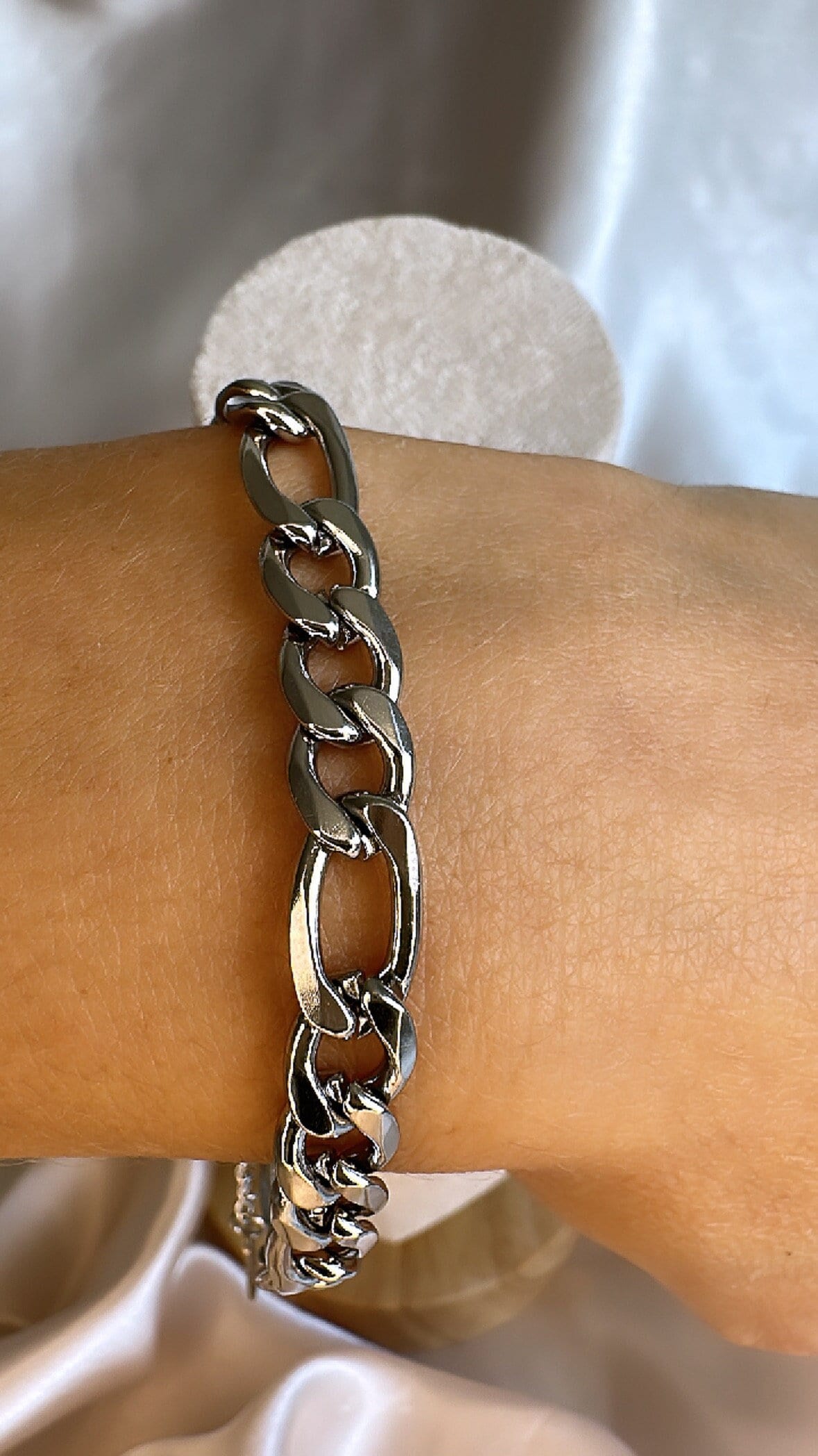 Figaro Silver Chain Bracelet: Stainless Steel, Anti-Tarnish