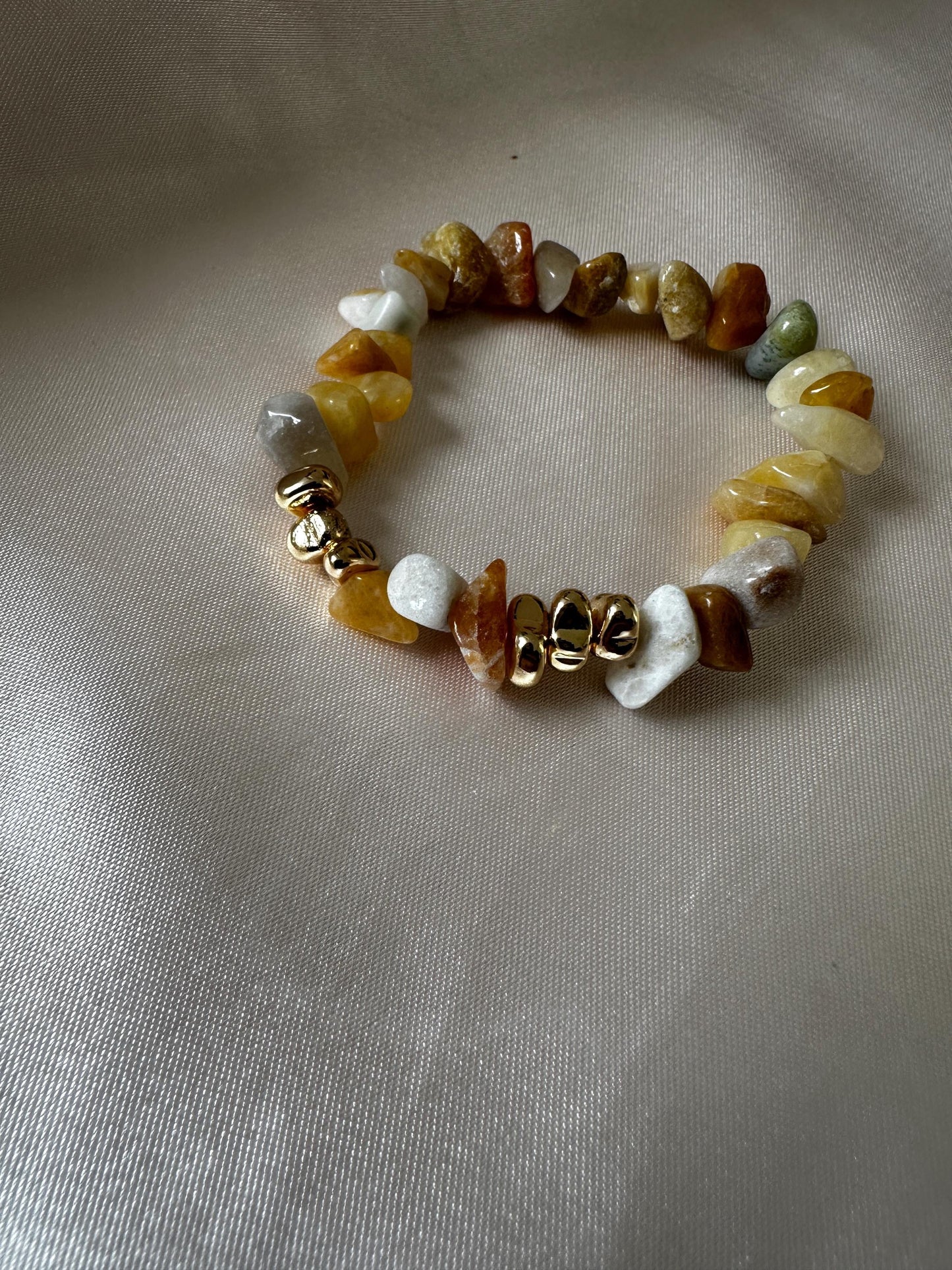 Natural Free Form Hematite and Yellow Aventurine Bracelet – Delicate Handmade Jewelry for Women