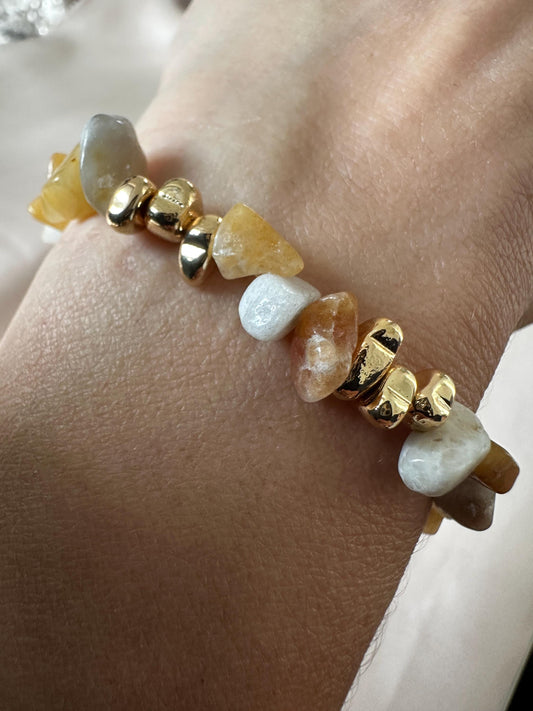 Natural Free Form Hematite and Yellow Aventurine Bracelet – Delicate Handmade Jewelry for Women