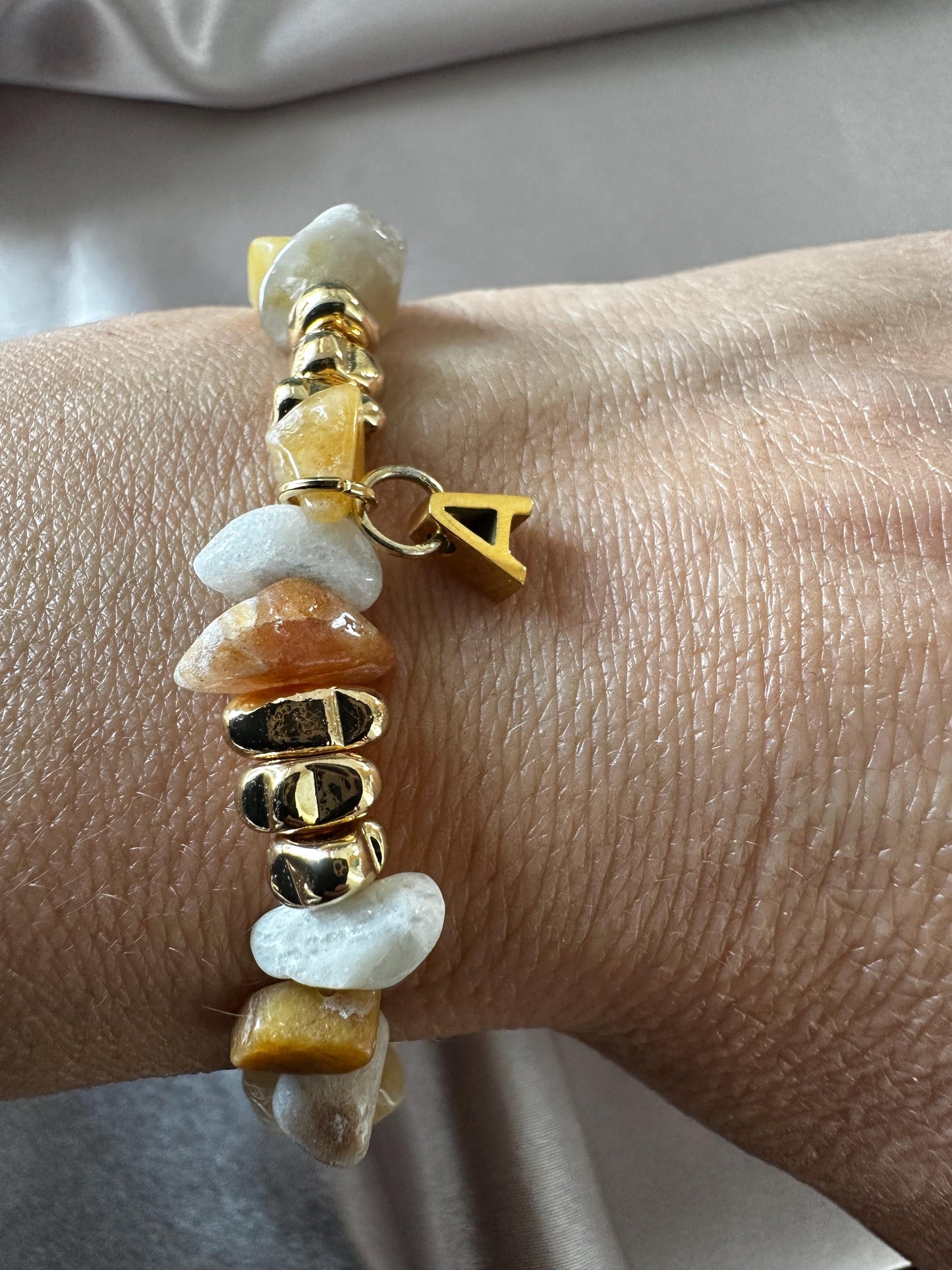 Natural Free Form Hematite and Yellow Aventurine Bracelet – Delicate Handmade Jewelry for Women