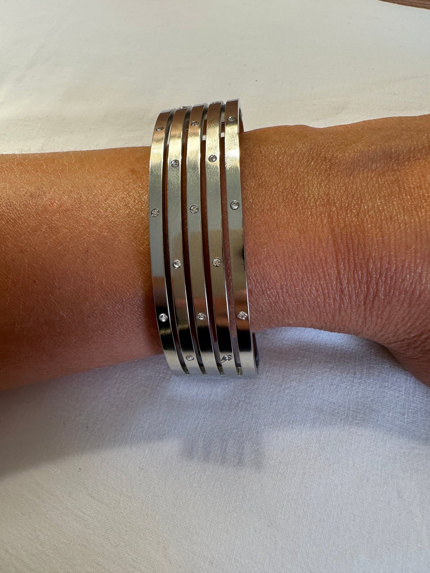 Silver Stainless Steel Bangle: Nickel-Free Modern Bracelet
