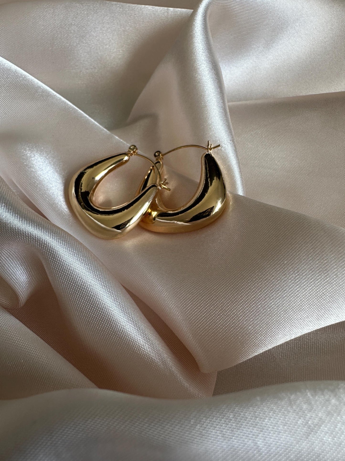 Gold Hoop Earrings: Savannah Style, Brass Plated