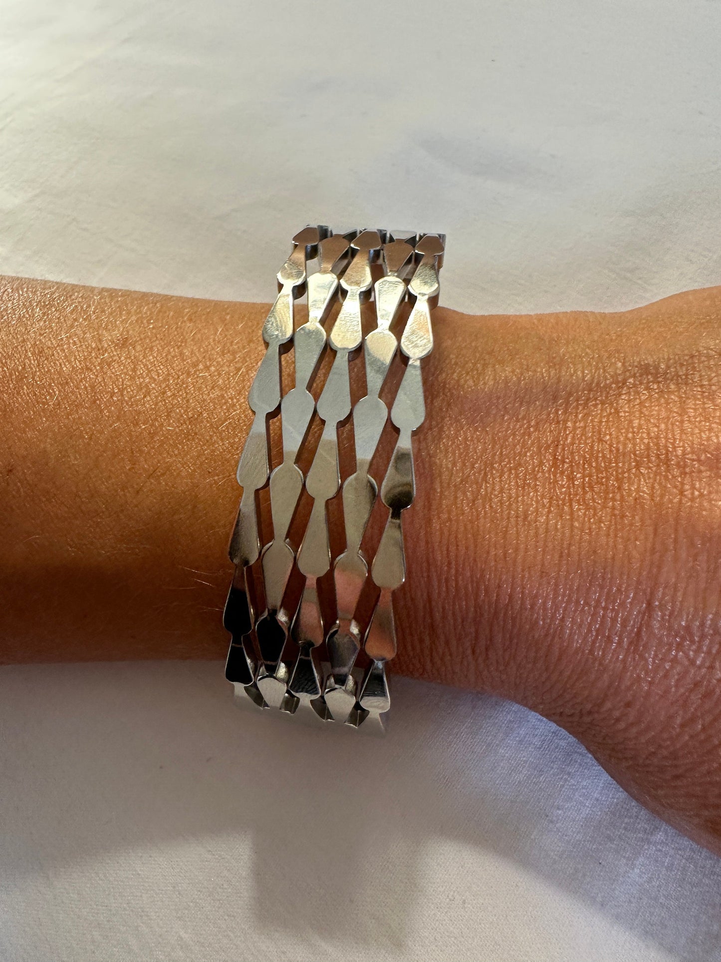 Stainless Steel Silver Bangle: Tarnishproof, Hypoallergenic