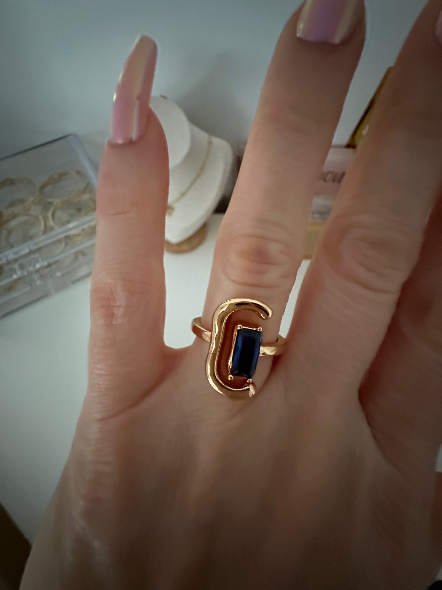 Sapphire Gold Ring