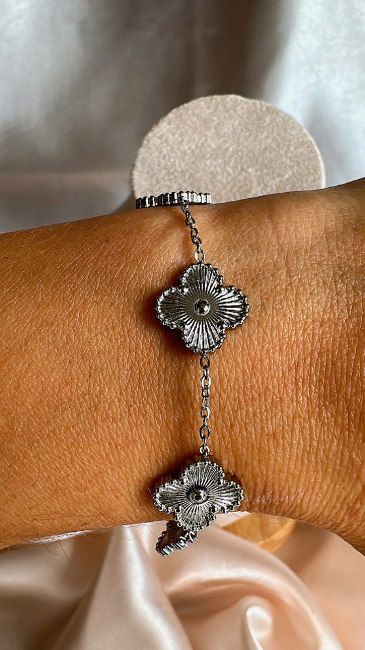 Delicia Four Leaf Clover Bracelet Silver