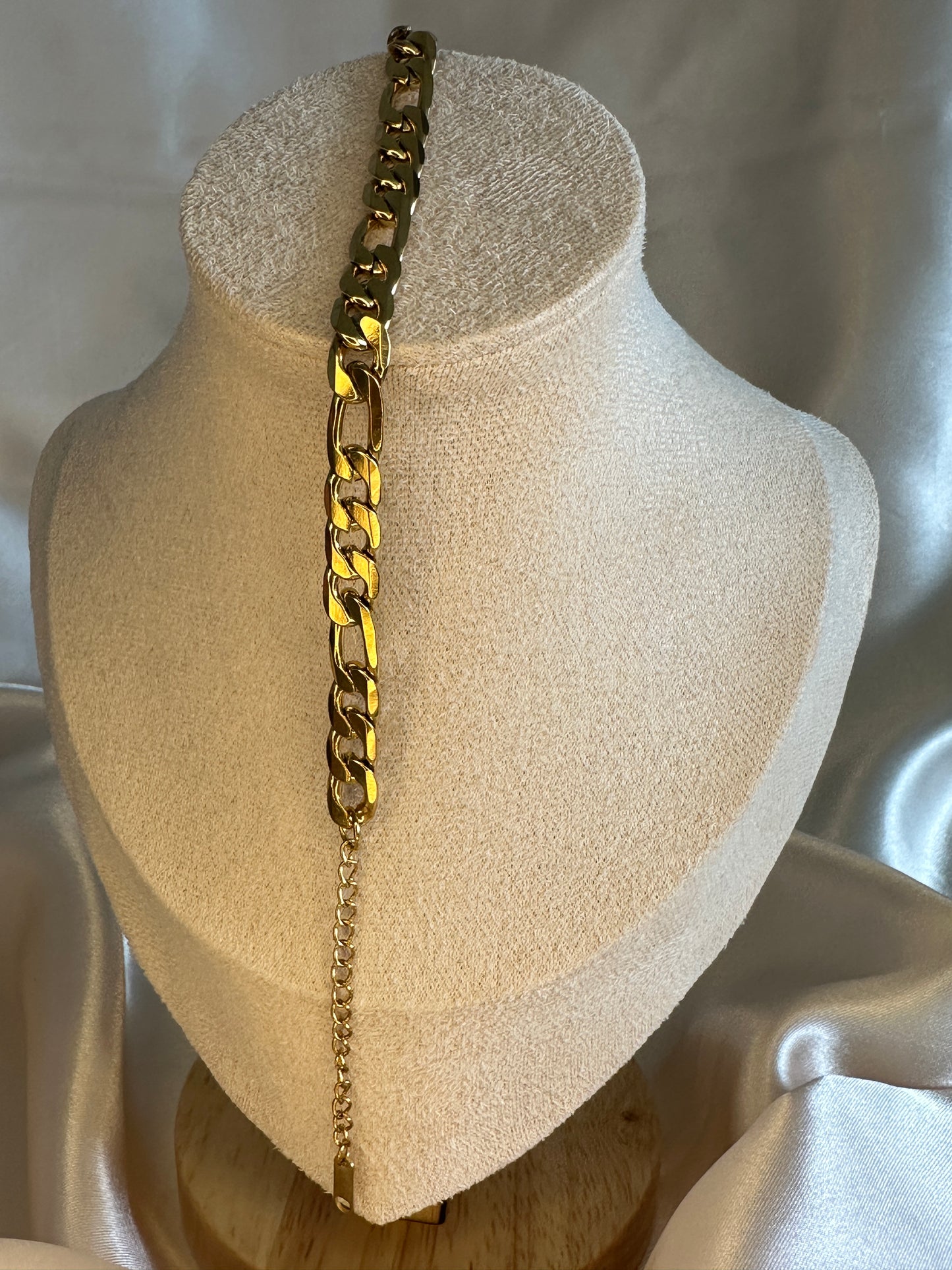 Figaro Gold Chain Bracelet