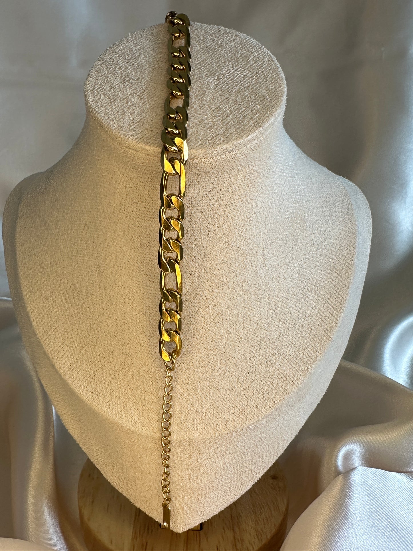 Figaro Gold Chain Bracelet