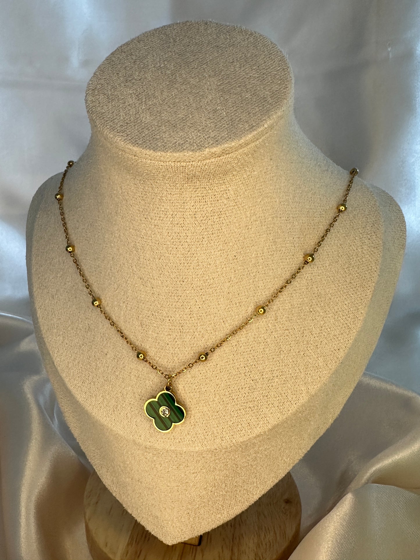 Lipa Four Leaf Clover Necklace Emerald