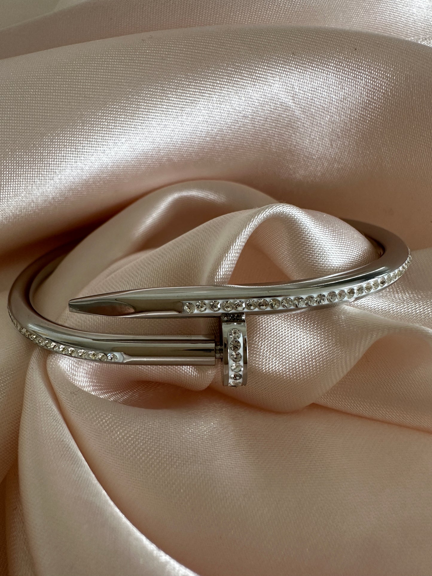 Hazel Silver Bangle