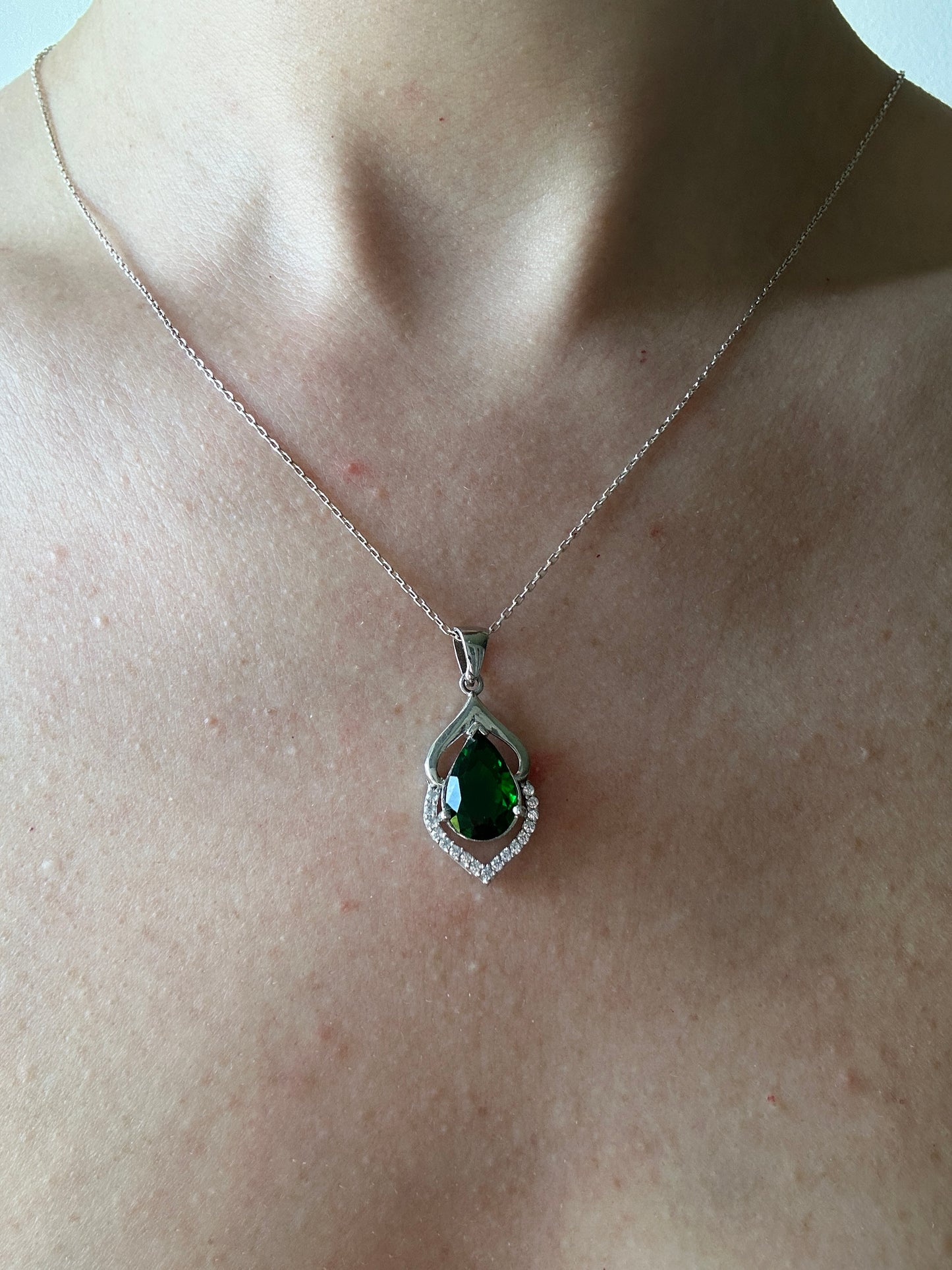 Levina Emerald Teardrop Necklace