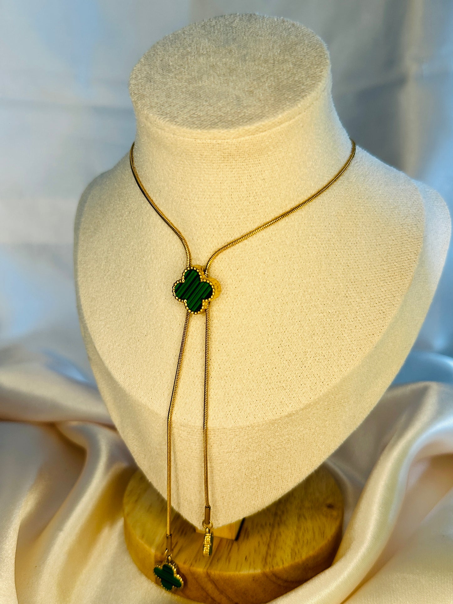 Parisa Four Leaf Clover Necklace Emerald