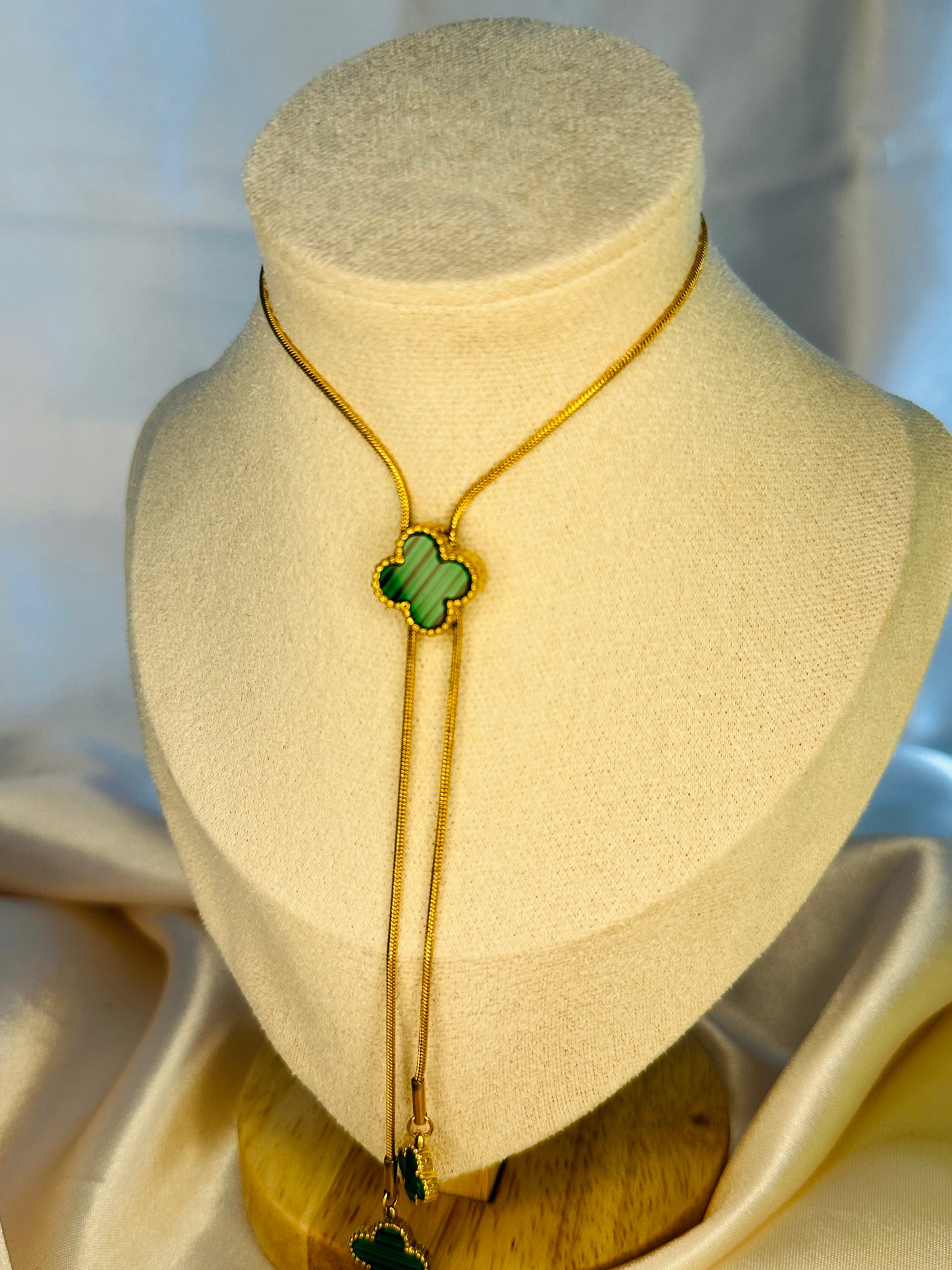 Parisa Four Leaf Clover Necklace Emerald