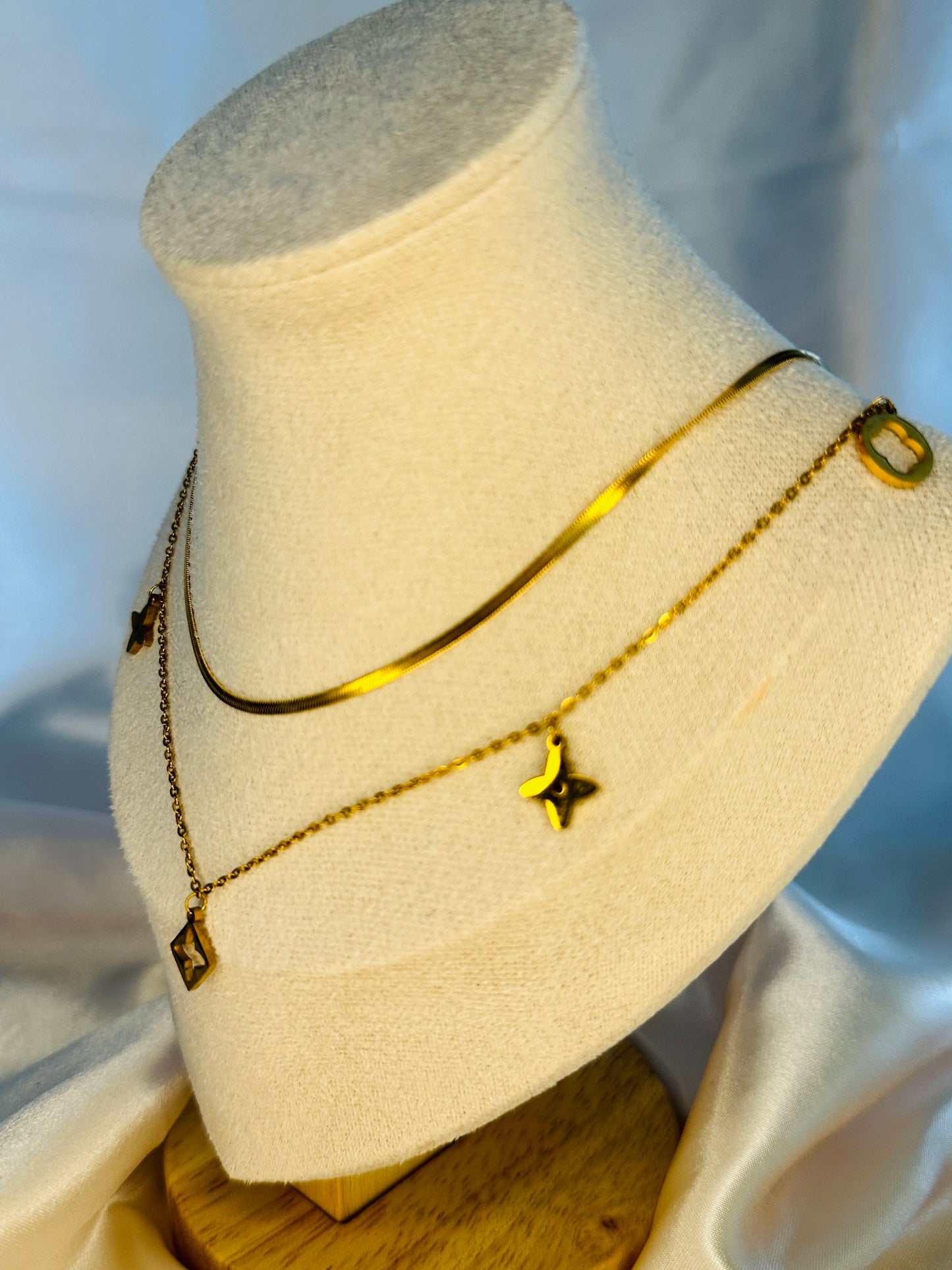 Dainty Layered Star Necklace