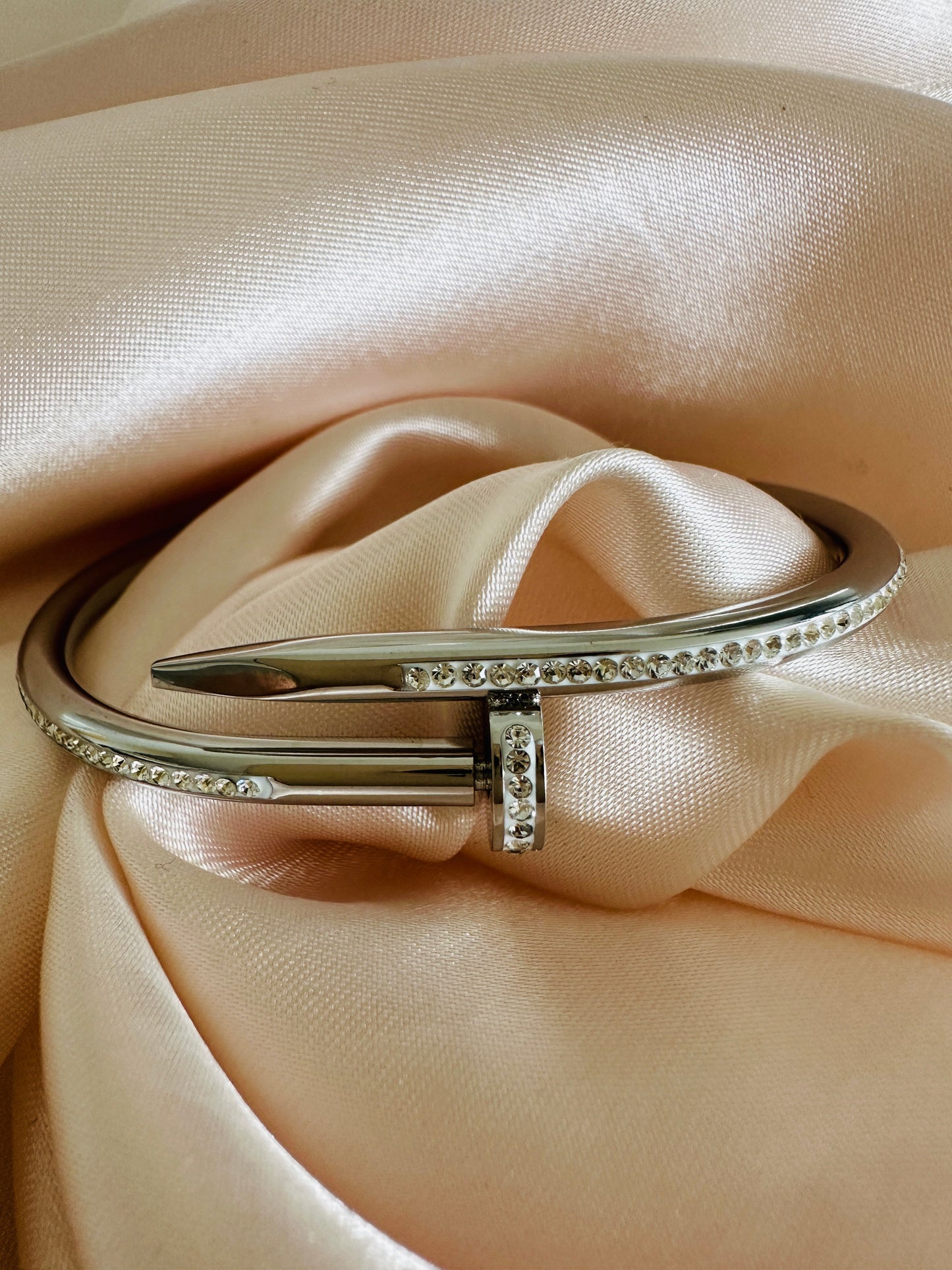 Hazel Silver Bangle