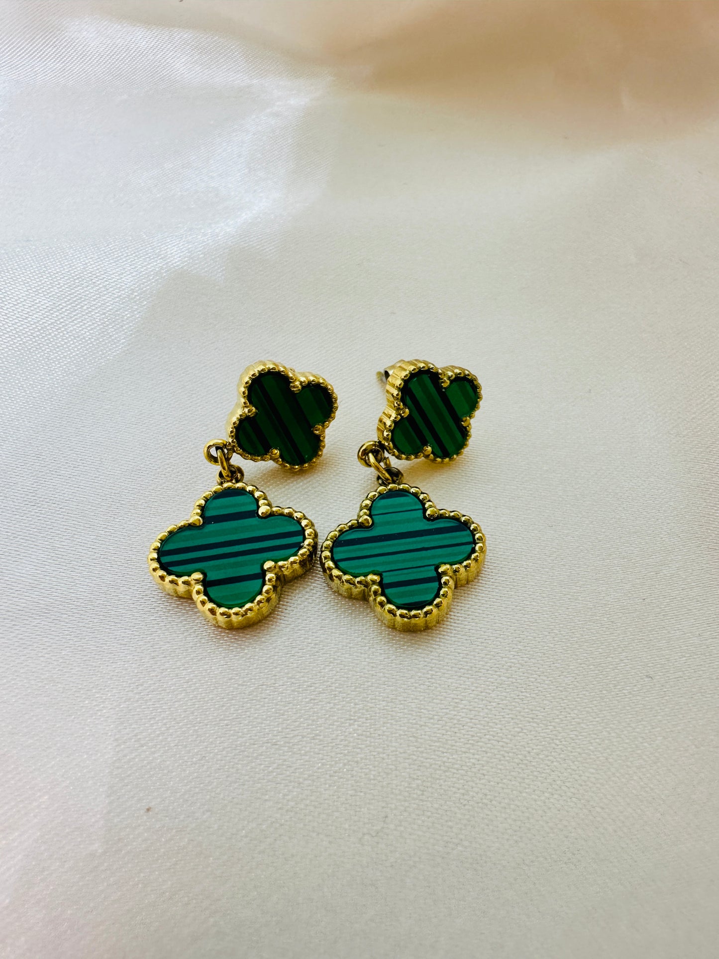 Four Leaf Clover  Earrings Emerald