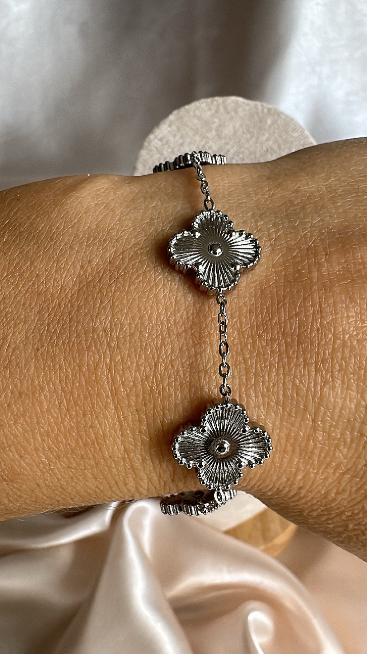 Delicia Four Leaf Clover Bracelet Silver