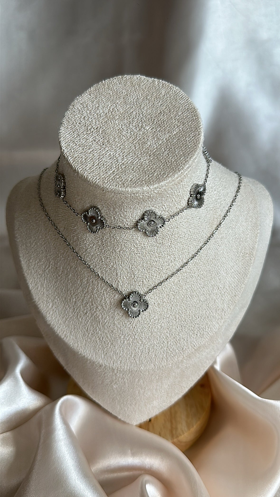 Delicia Four Leaf Clover Necklace Silver