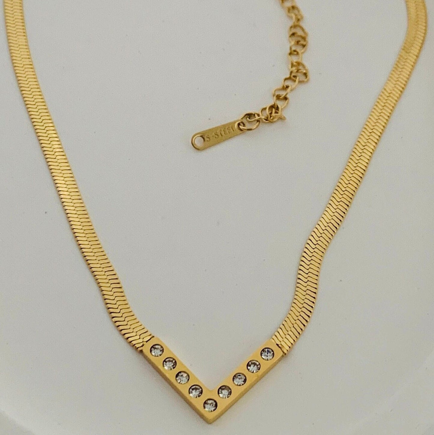 Herringbone Gold Necklace,Dainty V Pendant, Snake Chain