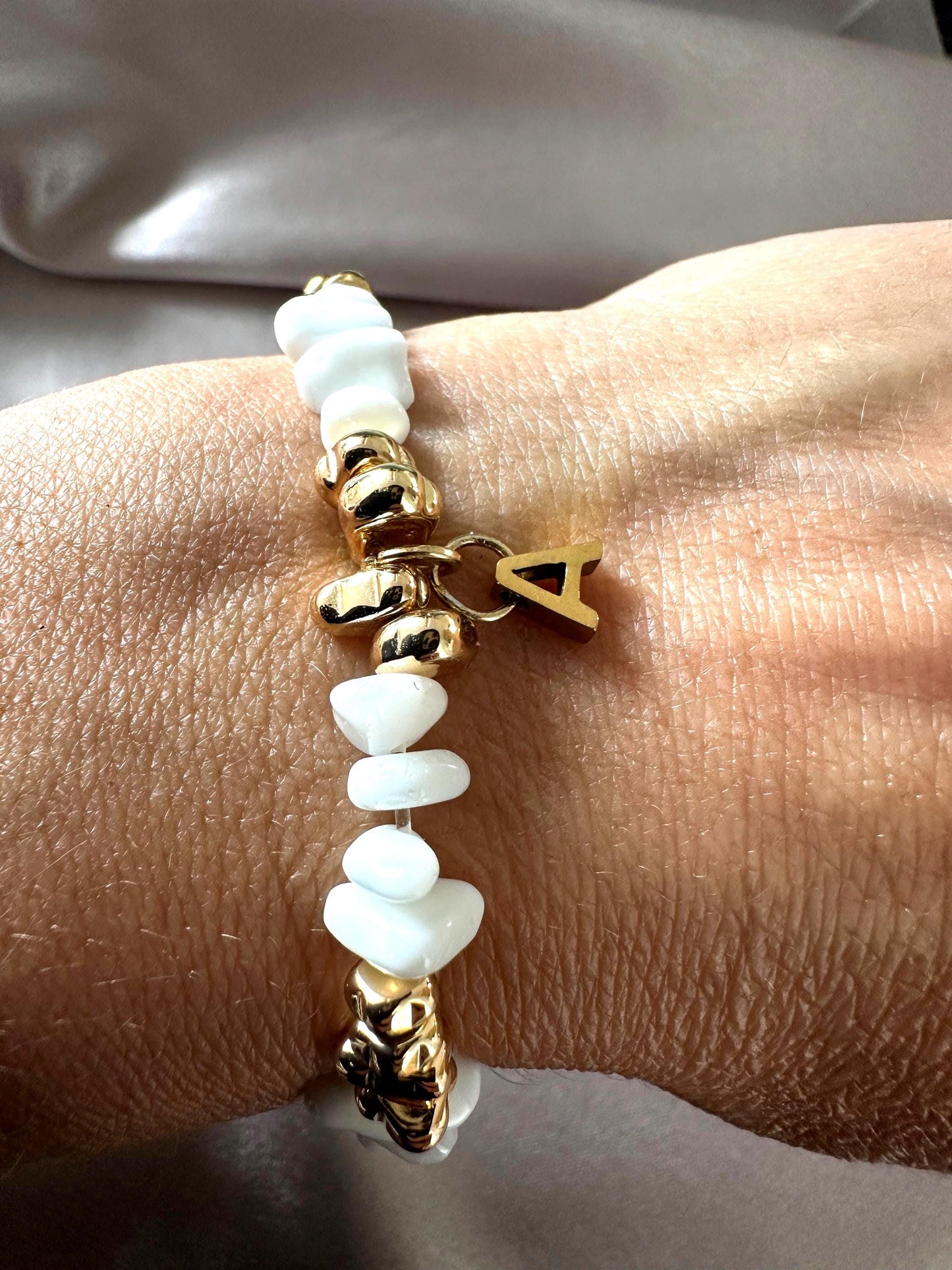 Natural Free Form Hematite and White Aventurine Bracelet – Delicate Handmade Jewelry for Women
